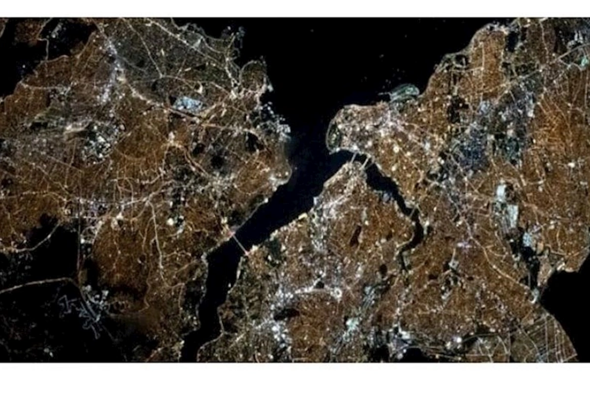 Ərəb astronavt kosmosdan İstanbulu seyr etdi