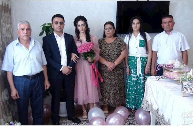 İllər sonra Ağalıda ilk nişan mərasimi — FOTO İllər sonra Ağalıda ilk nişan mərasimi — FOTO