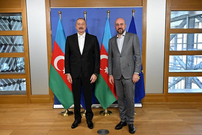 İlham Əliyevin Şarl Mişellə görüşü başa çatdı — FOTOLAR