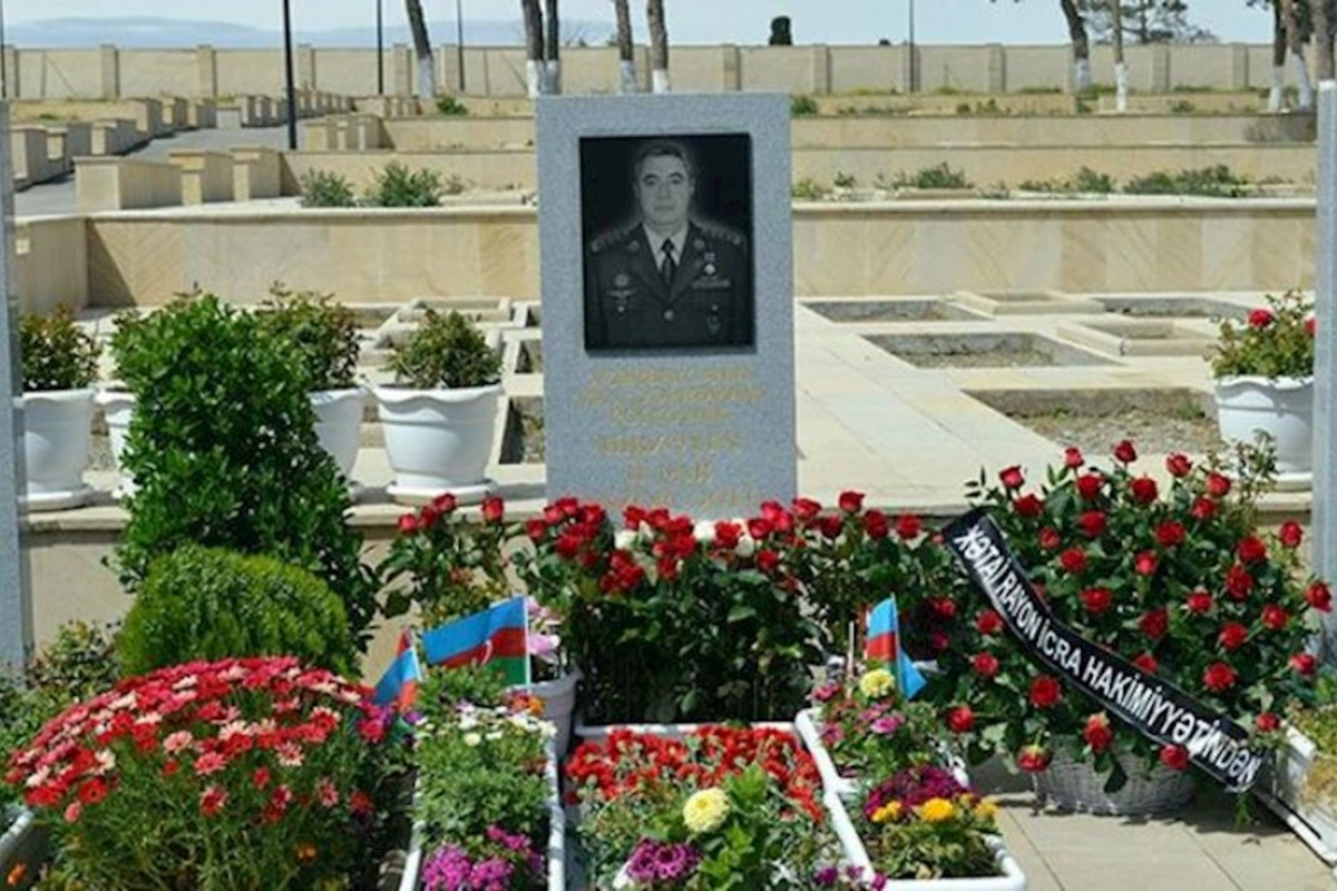 Milli Qəhrəman İlqar Mirzəyevin məzarı ziyarət olundu