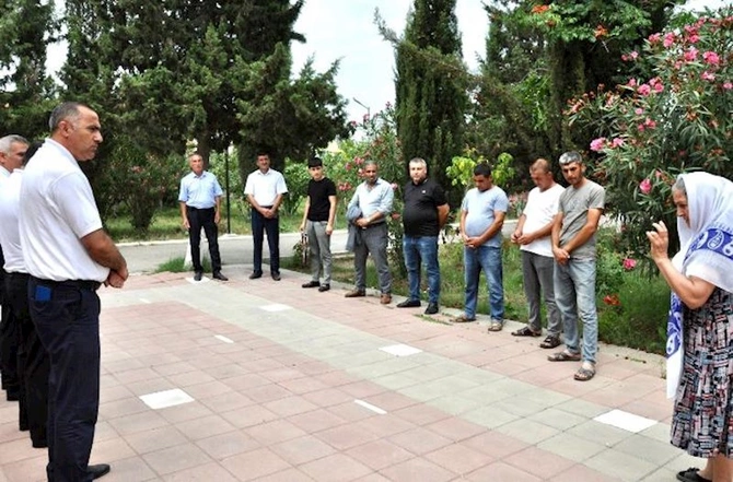 Həftənin sonuncu “Açıq mikrofon” aksiyası keçirildi — FOTOLAR