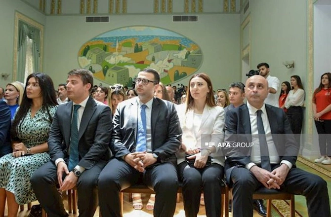 “Ana dili – Azərbaycan məktəbi” layihəsinin təqdimatı keçirildi — FOTO