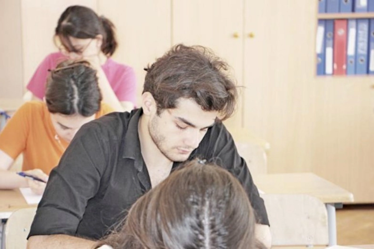 Naxçıvanda DİM tərəfindən rezidenturaya qəbul imtahanı keçirilib