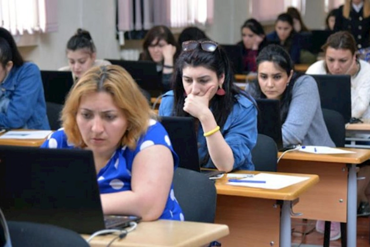 Direktor olmaq istəyənlərin NƏZƏRİNƏ