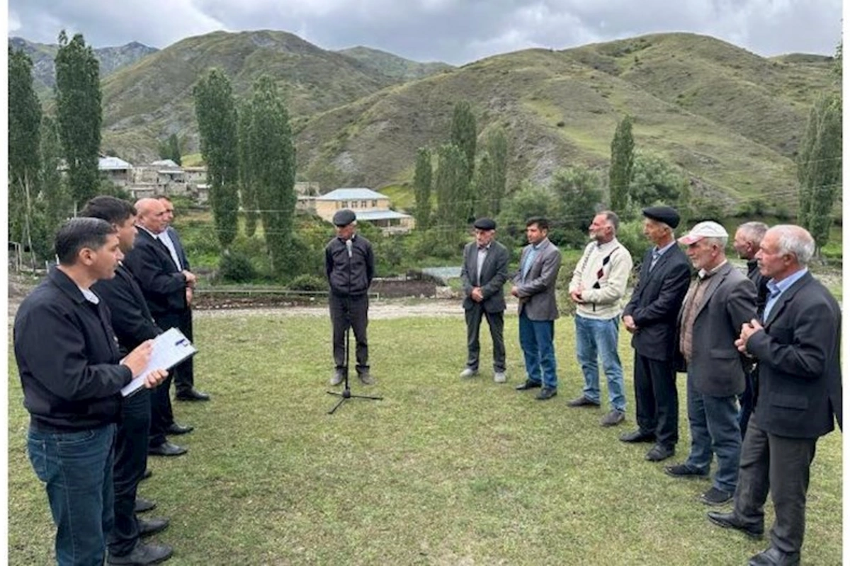 “Açıq mikrofon” Zarat Xeybəri kəndində — FOTOLAR