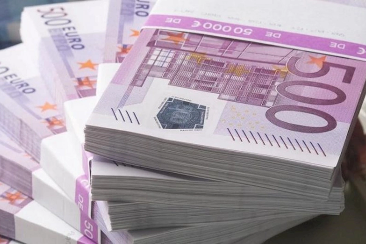 İrlandiya Ukraynaya kömək üçün 5 milyon avro göndərəcək