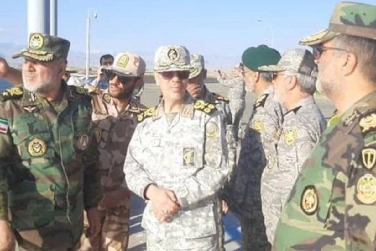İranın Baş Qərargah rəisi Azərbaycanla sərhədə gəlib