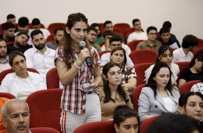 Regionlarda təhsil tələbə kreditlərinin verilməsi qaydaları ilə bağlı məlumatlandırıcı sessiyalara start verilib