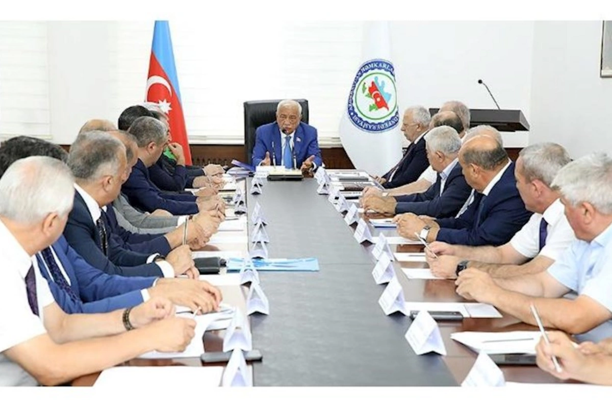 AHİK İcraiyyə Komitəsinin iclası keçirilib — FOTOLAR