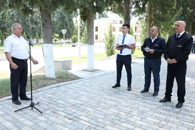 Sahibkarlar üçün Səyyar qəbul otağı təşkil olunub — FOTOLAR