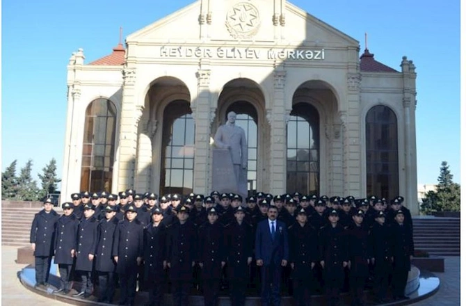 Milli Qəhrəmandan polislərimizə TƏBRİK