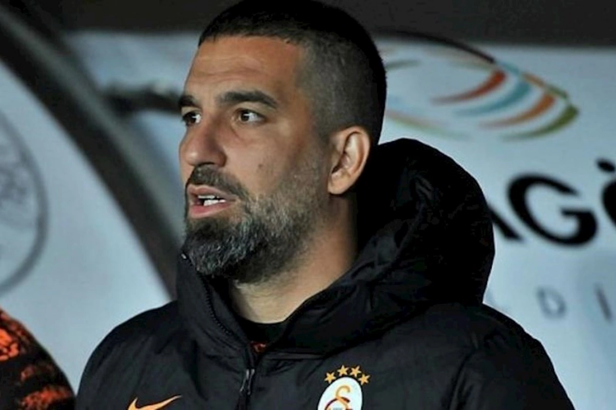 Arda Turan son halı hər kəsi təəccübləndirdi — FOTO