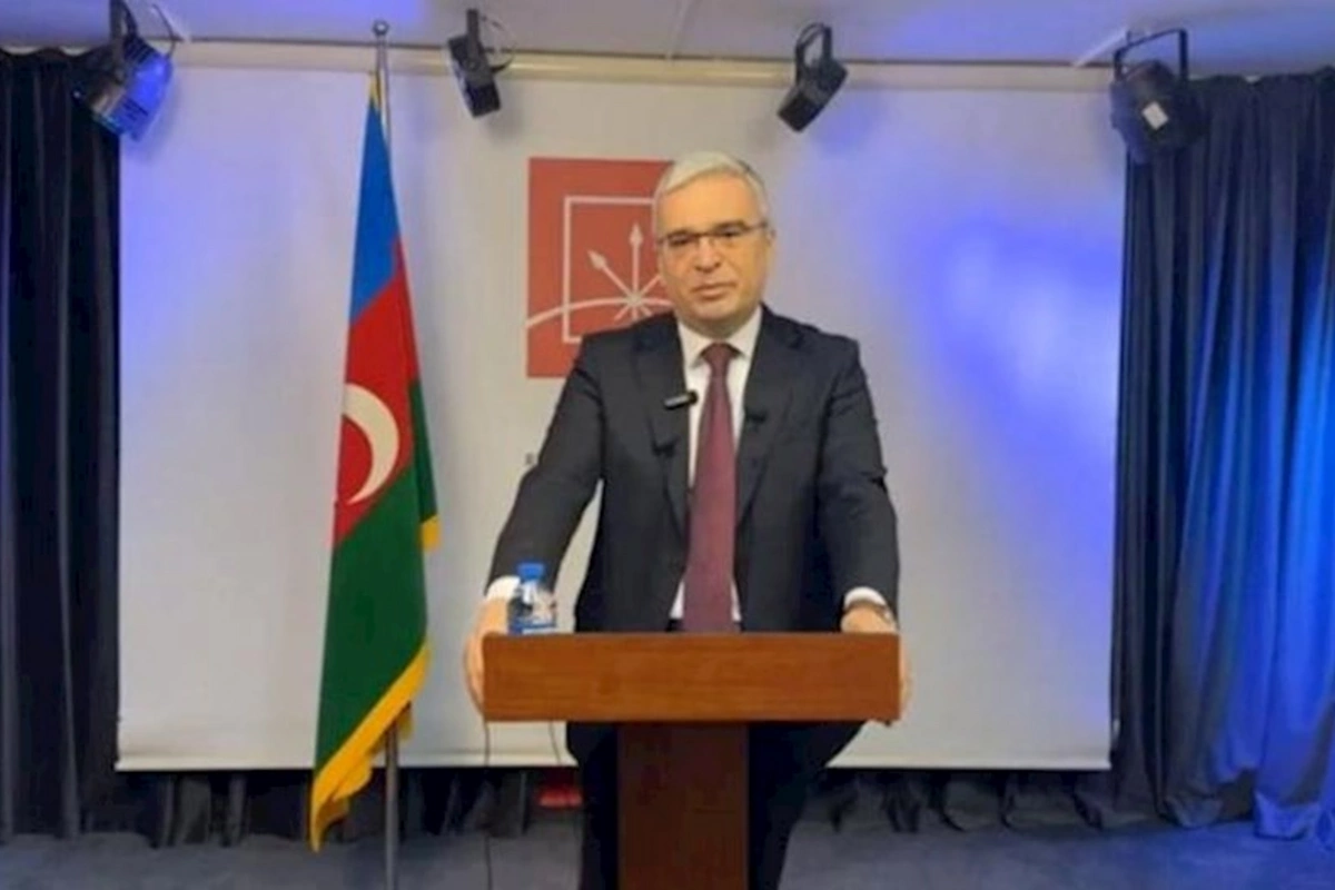 Partiyamızın siyasi səhnədə qalmasını istəyən hamı üzvlüyə yazılsın