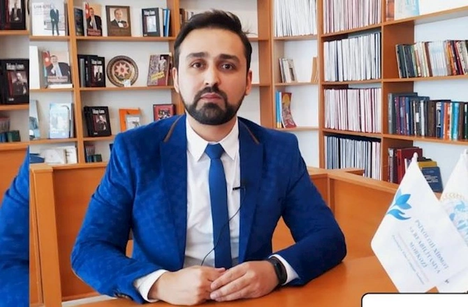 Sosial şəbəkələrdə tanımadığımız tanışlar…