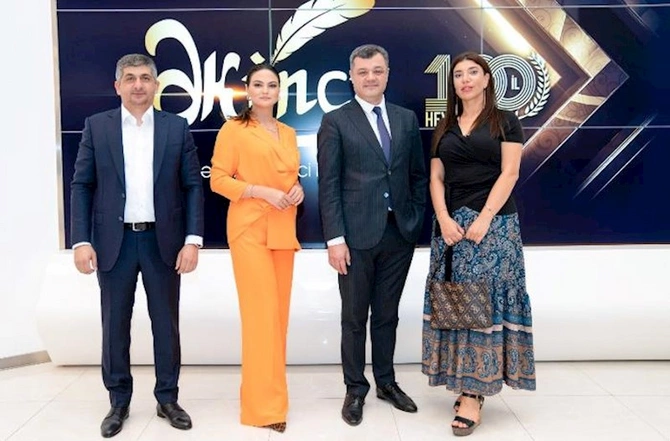 Müşfiq Abbasov “Əkinçi” Milli Mükafatı aldı — FOTOLAR