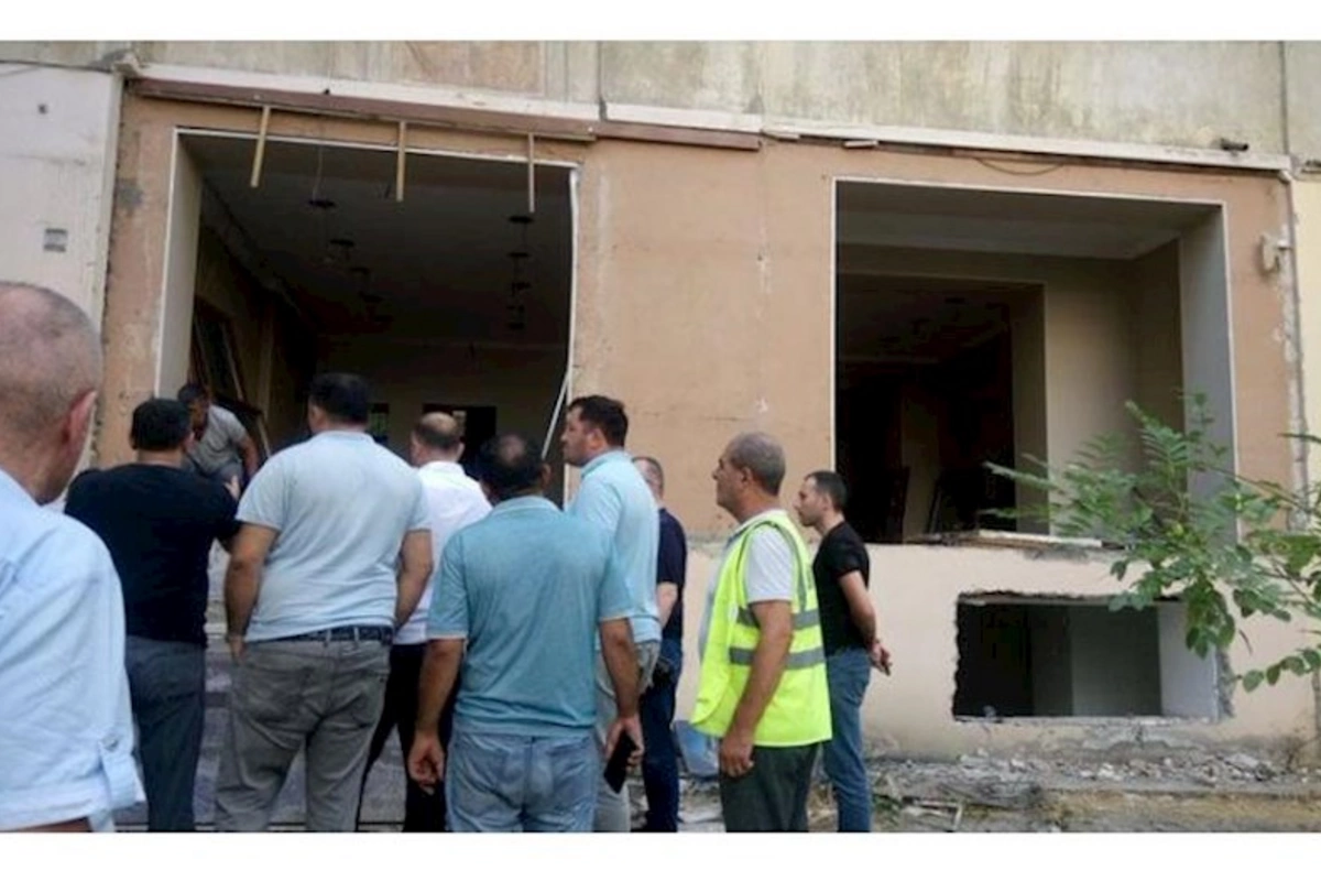 “İnvest Construction” Nəsimidə 40-a yaxın ailənin yaşadığı evləri uçurur — FOTO