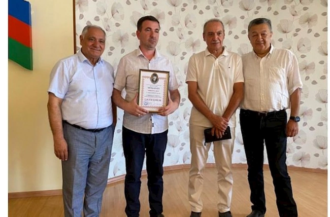 Həsən bəy Zərdabi adına mükafat təqdim olundu — FOTOLAR