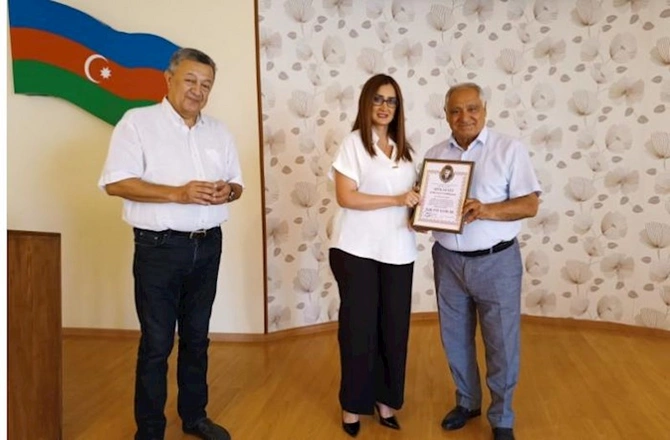 Həsən bəy Zərdabi adına mükafat təqdim olundu — FOTOLAR