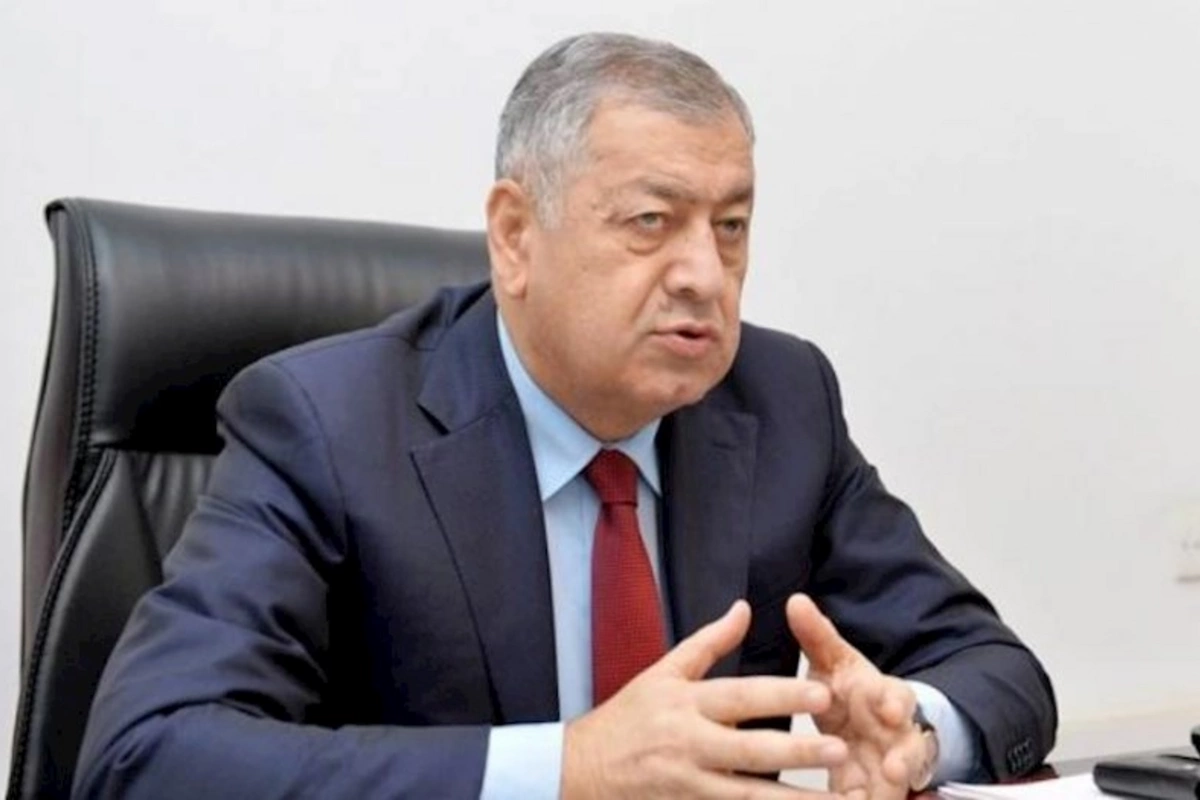 Vahid Əhmədov jurnalistləri təbrik etdi: “Onlar əsl fədakarlardır!”