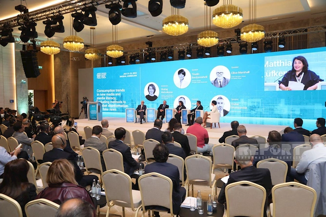 Şuşa Forumunda dezinformasiya və feyk xəbərlərlə mübarizə üsulları müzakirə edilib
