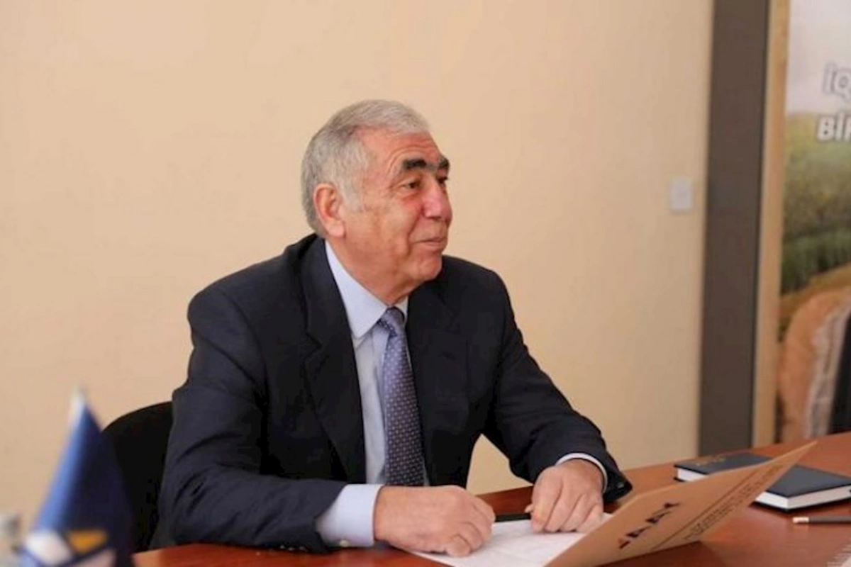 Saleh Məmmədov idarə rəisini işdən çıxarıb oğlunu təyin etdi