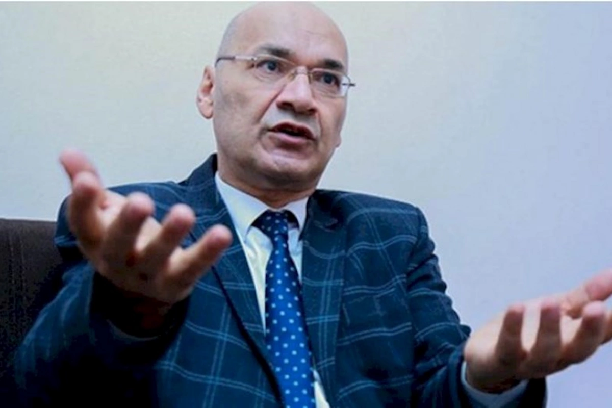“Gömrük Komitəsi vəkili bloka atmaqdansa üzrxahlıq edə bilərdi” — EKSPERT ŞƏRHİ