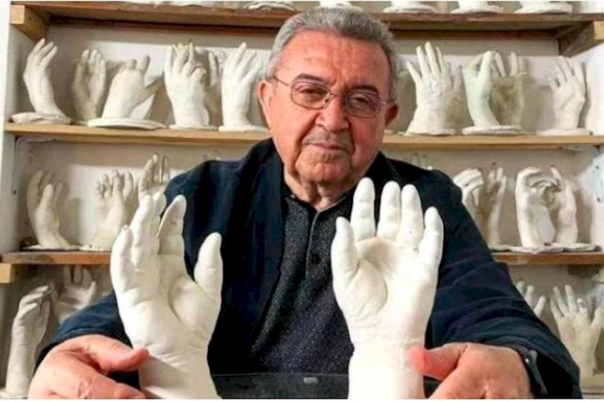 Misir Mərdanovun əllərinin heykəli hazırlandı — FOTO