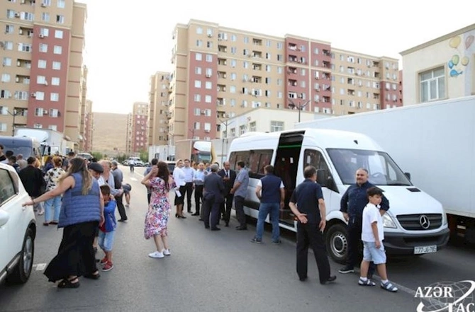 Daha 19 ailə Laçına yola salındı — FOTOLAR