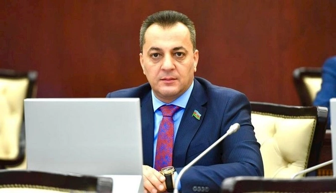 Deputatlar yay tətilini harada keçirirlər? — SORĞU Deputatlar yay tətilini harada keçirirlər? — SORĞU