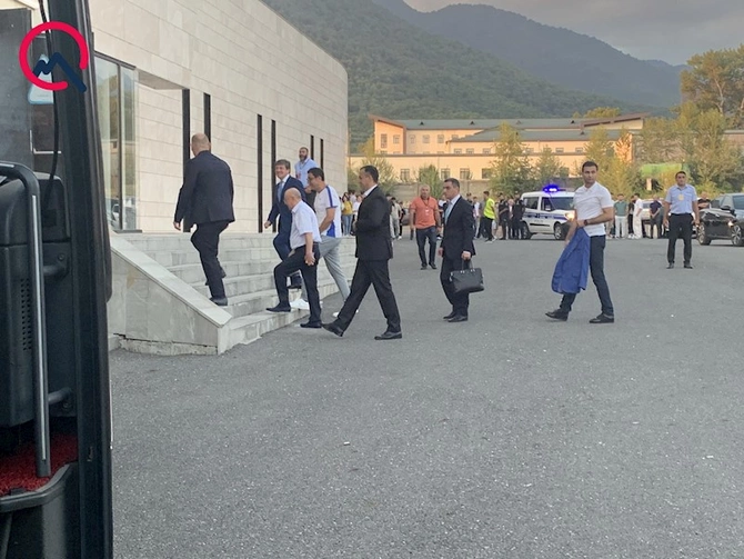 Kəmaləddin Heydərov futbol matçında — FOTOLAR Kəmaləddin Heydərov futbol matçında — FOTOLAR