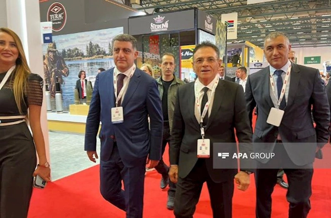 Mədət Quliyev Beynəlxalq Müdafiə Sənayesi Sərgisində — FOTO