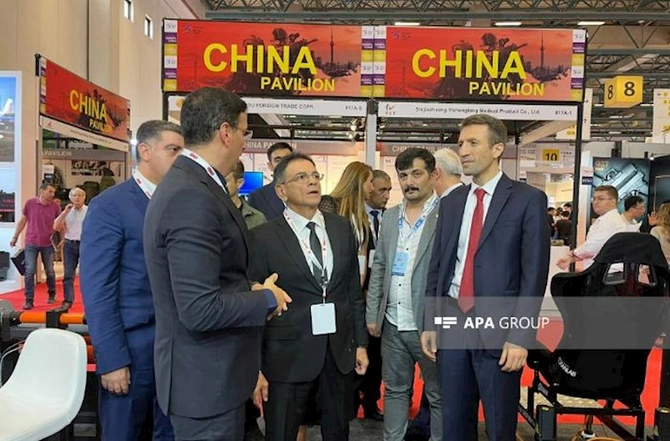 Mədət Quliyev Beynəlxalq Müdafiə Sənayesi Sərgisində — FOTO
