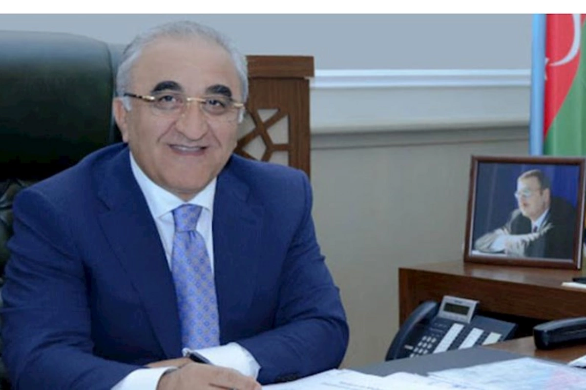 Ədalət Muradov onu işdən çıxardı