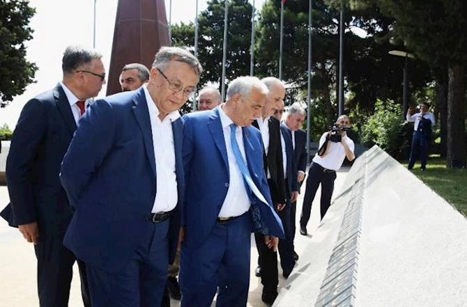 AHİK və TÜRK-İŞ-in birgə yığıncağı keçirildi — FOTOLAR AHİK və TÜRK-İŞ-in birgə yığıncağı keçirildi — FOTOLAR