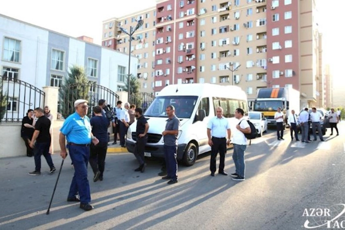 Daha 16 ailə Laçına yola salındı — FOTOLAR