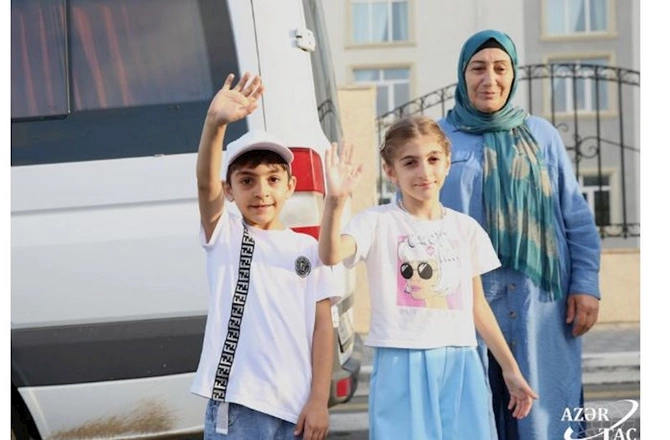 Daha 16 ailə Laçına yola salındı — FOTOLAR