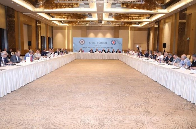 AHİK və TÜRK-İŞ-in birgə yığıncağı keçirildi — FOTOLAR AHİK və TÜRK-İŞ-in birgə yığıncağı keçirildi — FOTOLAR
