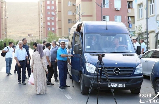 Daha 16 ailə Laçına yola salındı — FOTOLAR