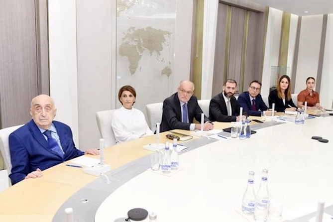 SOCAR-a yeni təyin olunan vitse-prezidentlərlə görüş keçirilib — FOTOLAR