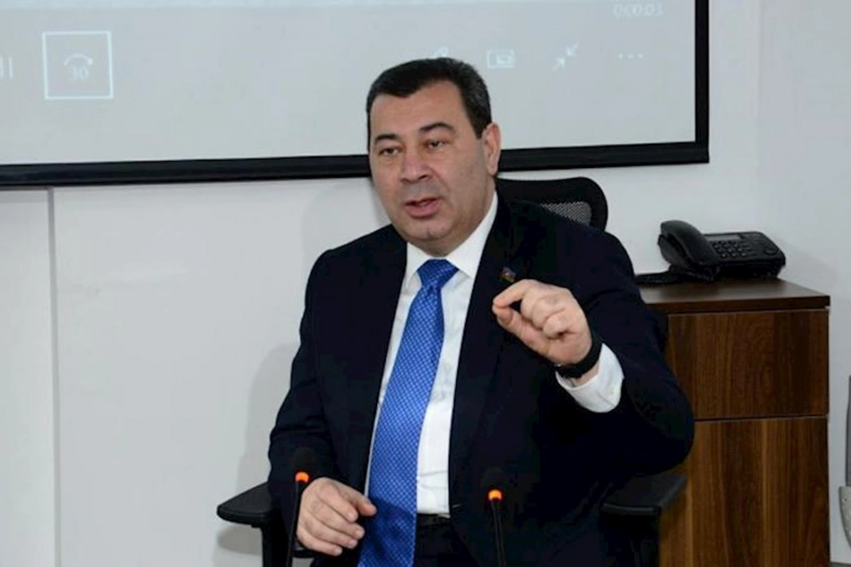 “Hazırkı siyasi şounun əsas səbəbi budur” — Səməd Seyidov Laçın postundakı prosesləri dəyərləndirdi
