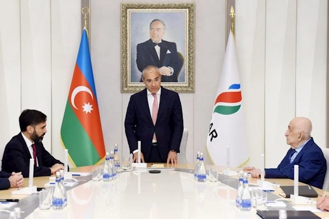 SOCAR-a yeni təyin olunan vitse-prezidentlərlə görüş keçirilib — FOTOLAR