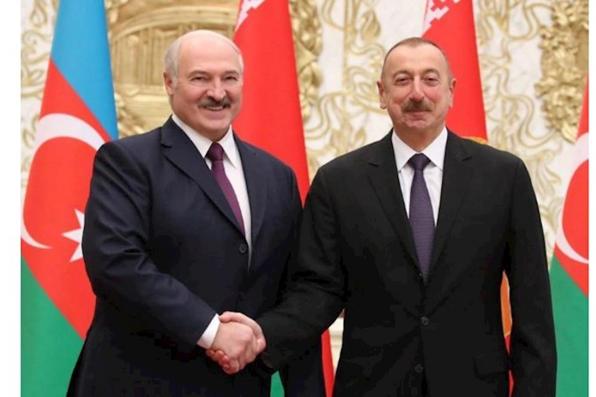 İlham Əliyev Lukaşenko təbrik etdi