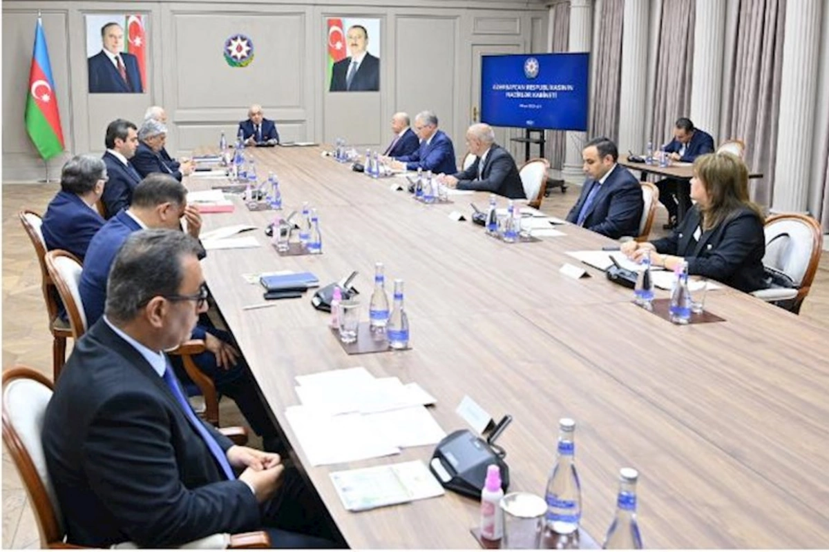 Baş nazir sel və daşqınlarla əlaqədar müşavirə keçirib, tapşırıqlar verib