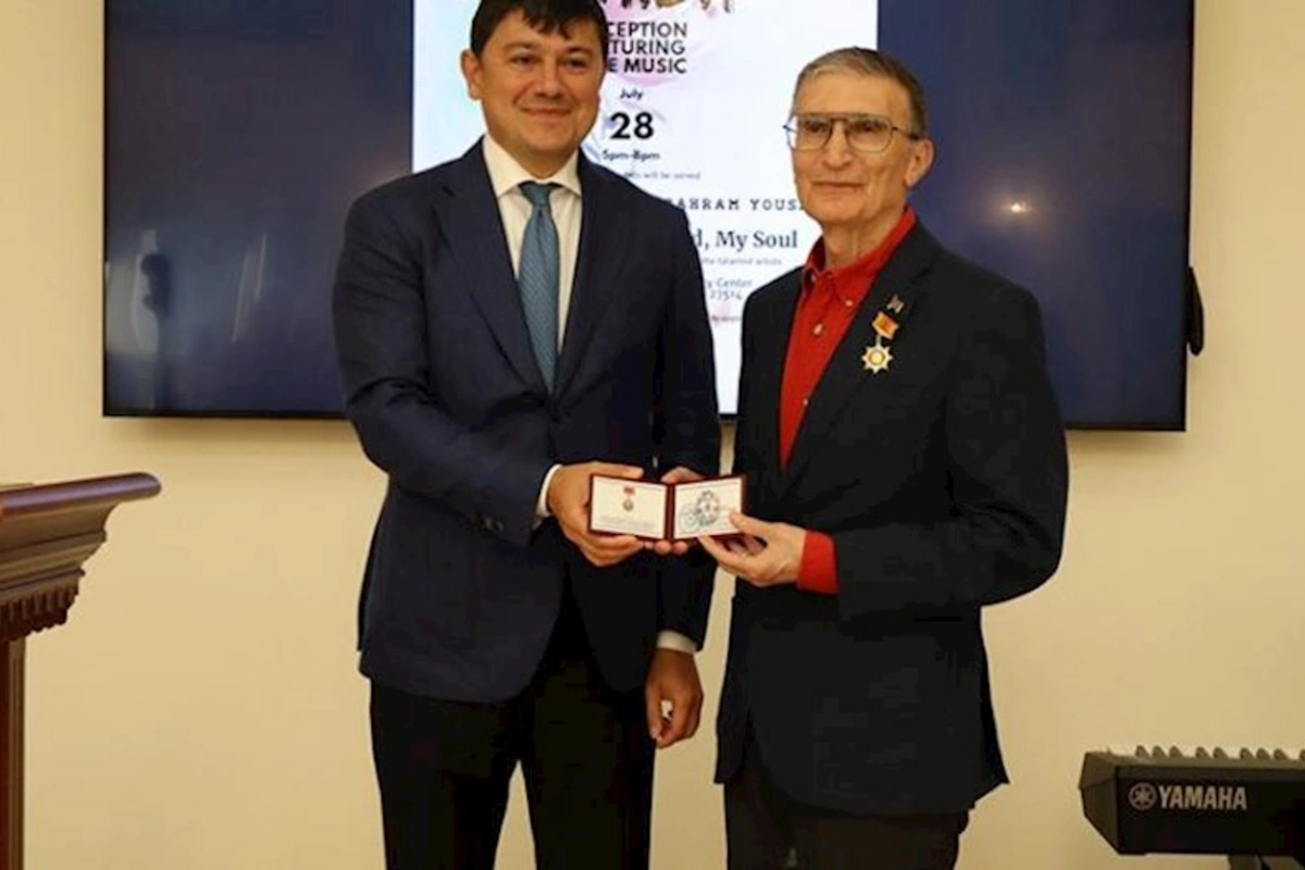 Aziz Sancara “Diaspor fəaliyyətində xidmətə görə” Azərbaycanın medalı təqdim edildi