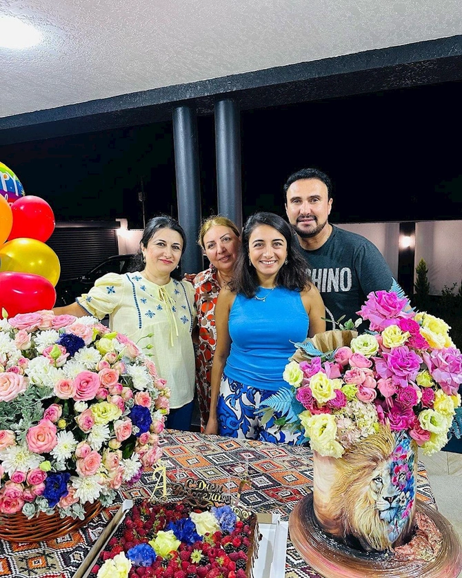 Nadirdən gəlini ilə bağlı paylaşım — FOTOLAR