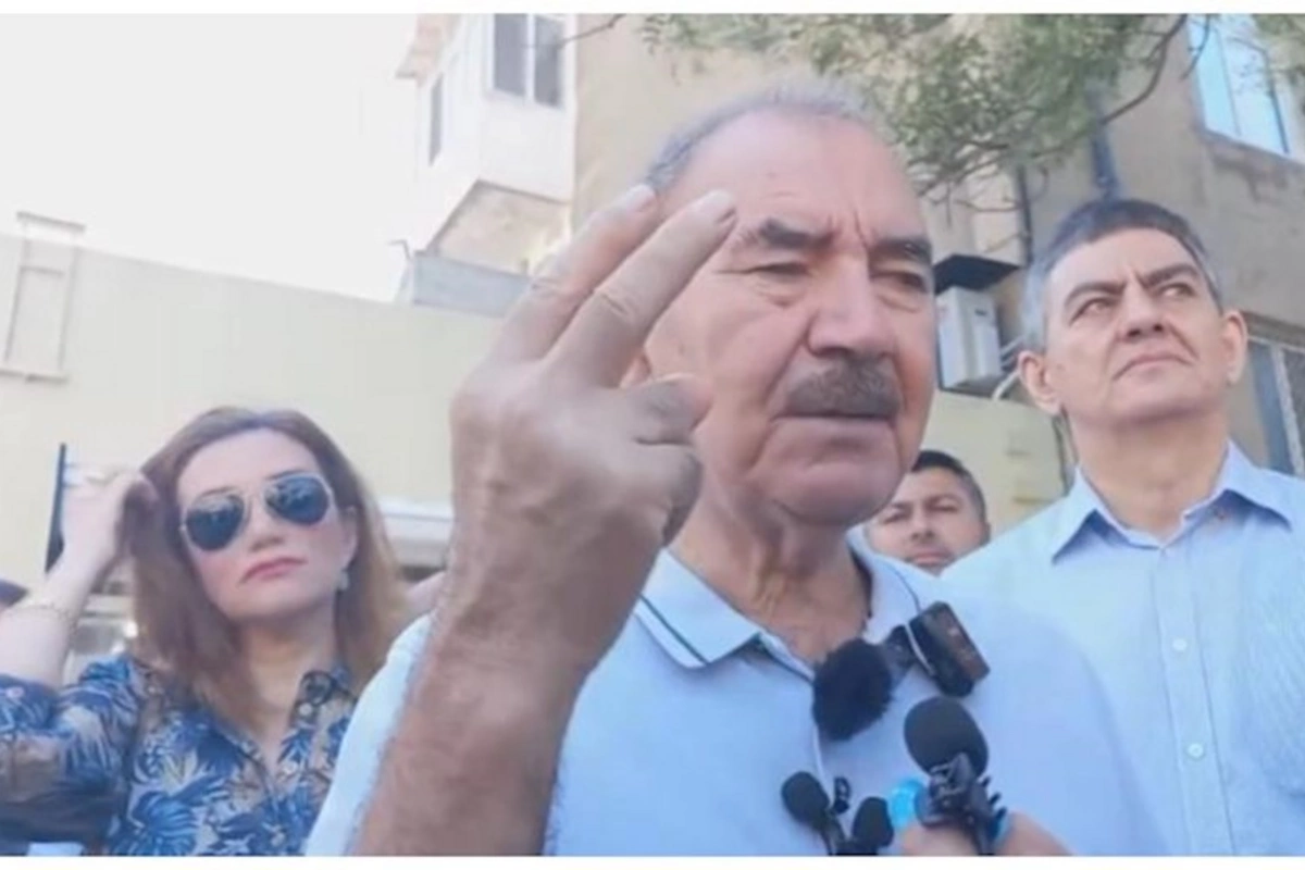 Qazi jurnalist Cəmil Həsənlini ifşa etdi: “Soros əmi, nə deyirsiniz edək,..” — VİDEO