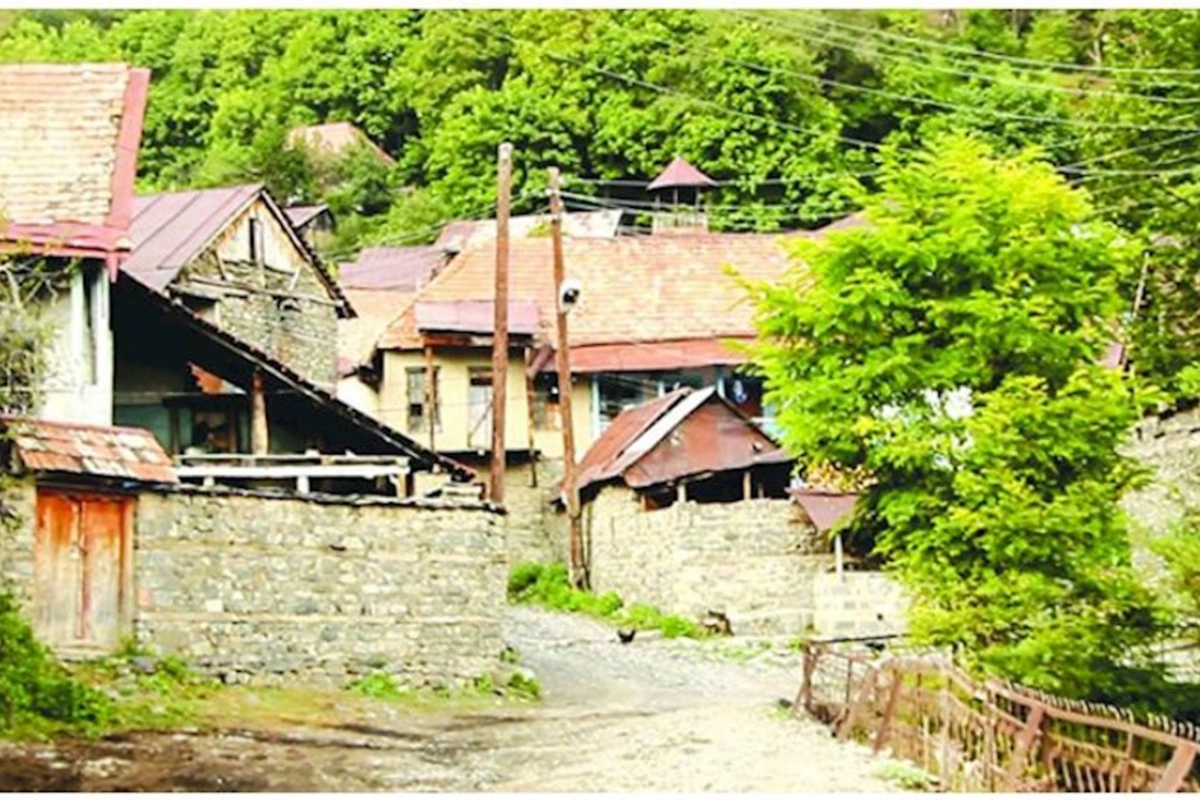 Bu kənddə cəmi 1 nəfər yaşayır...