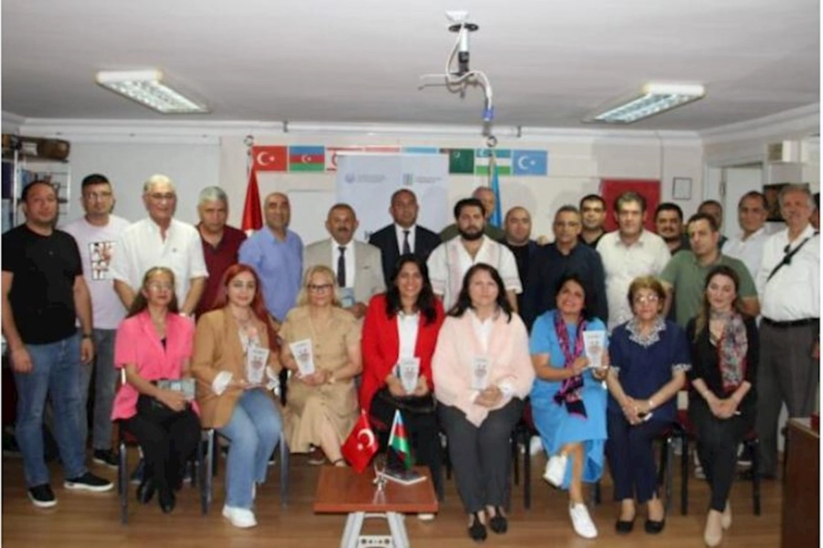 İstanbulda “Qarabağ Azərbaycandır” adlı forum keçirildi — FOTOLAR