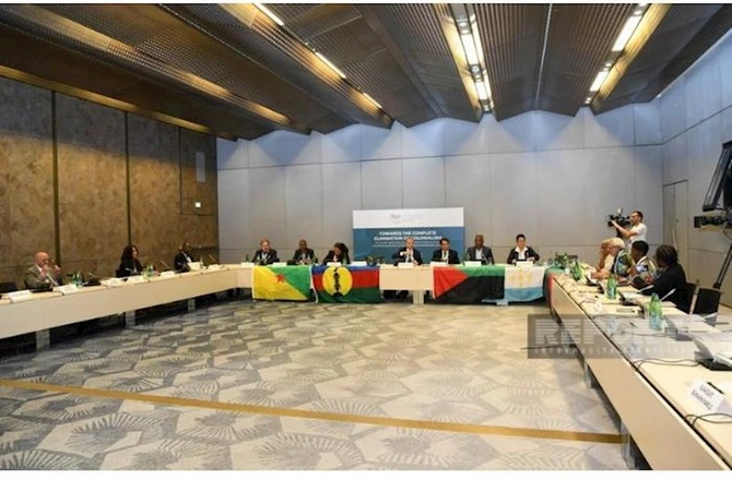 Uğursuz siyasətin “bəhrəsi”: Makron Fransanı Afrikada arzuolunmaz dövlətə çevirir — ŞƏRH Uğursuz siyasətin “bəhrəsi”: Makron Fransanı Afrikada arzuolunmaz dövlətə çevirir — ŞƏRH