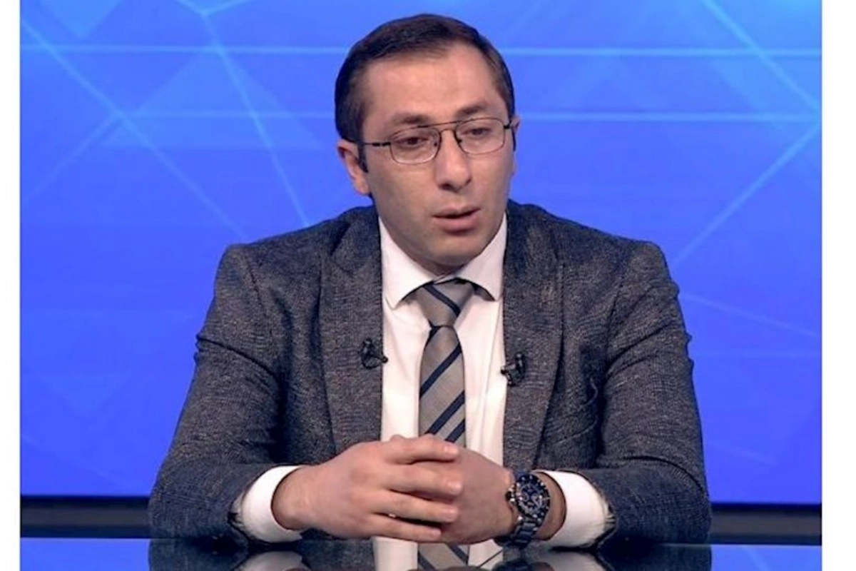 Ekspert: “Kursa gələn 55-60 yaşlarında müəllimlər bəsit məsələləri bilmirdilər”